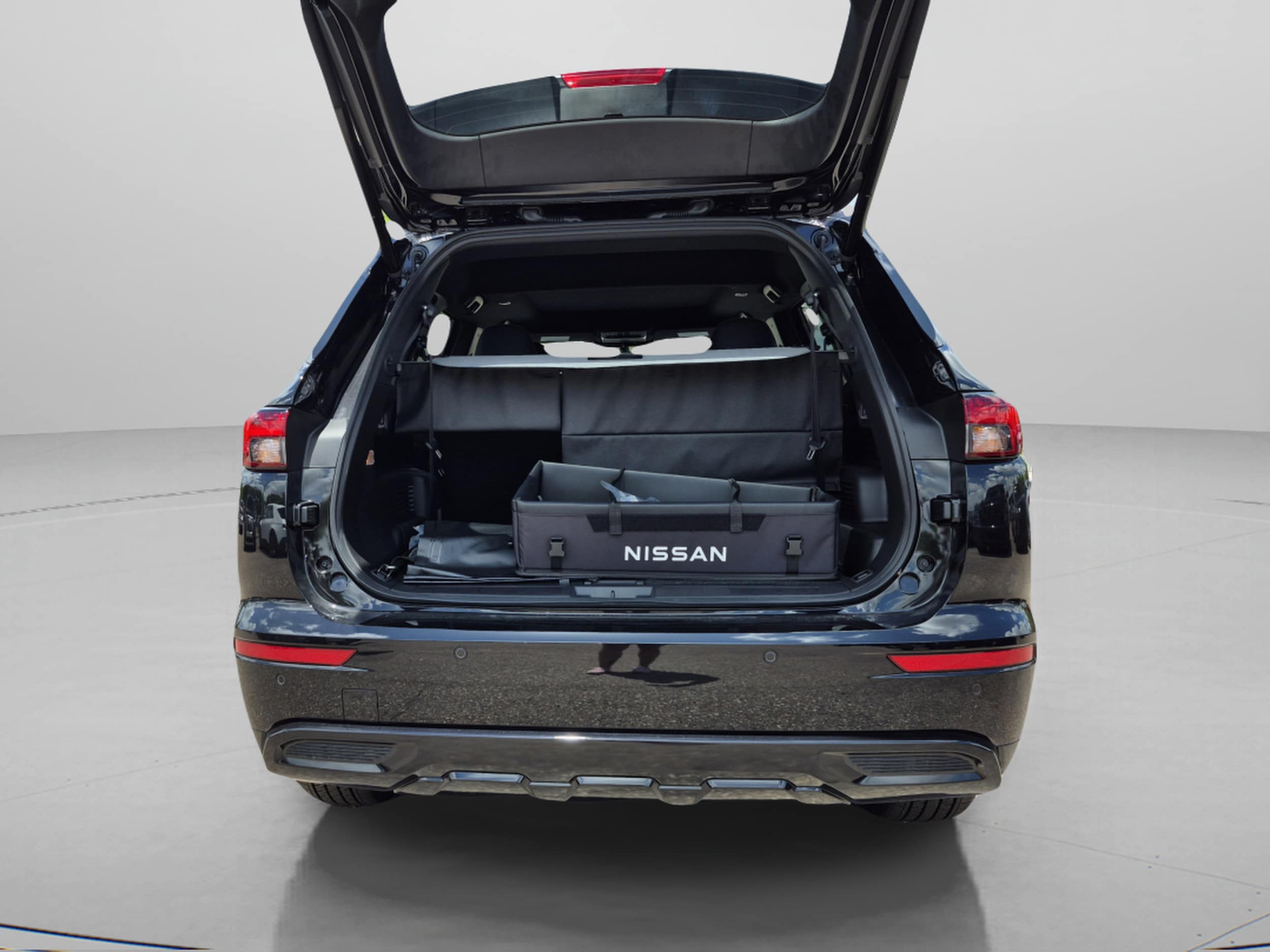 2026 Nissan Rogue Plug-In Hybrid Platinum - Photo 10