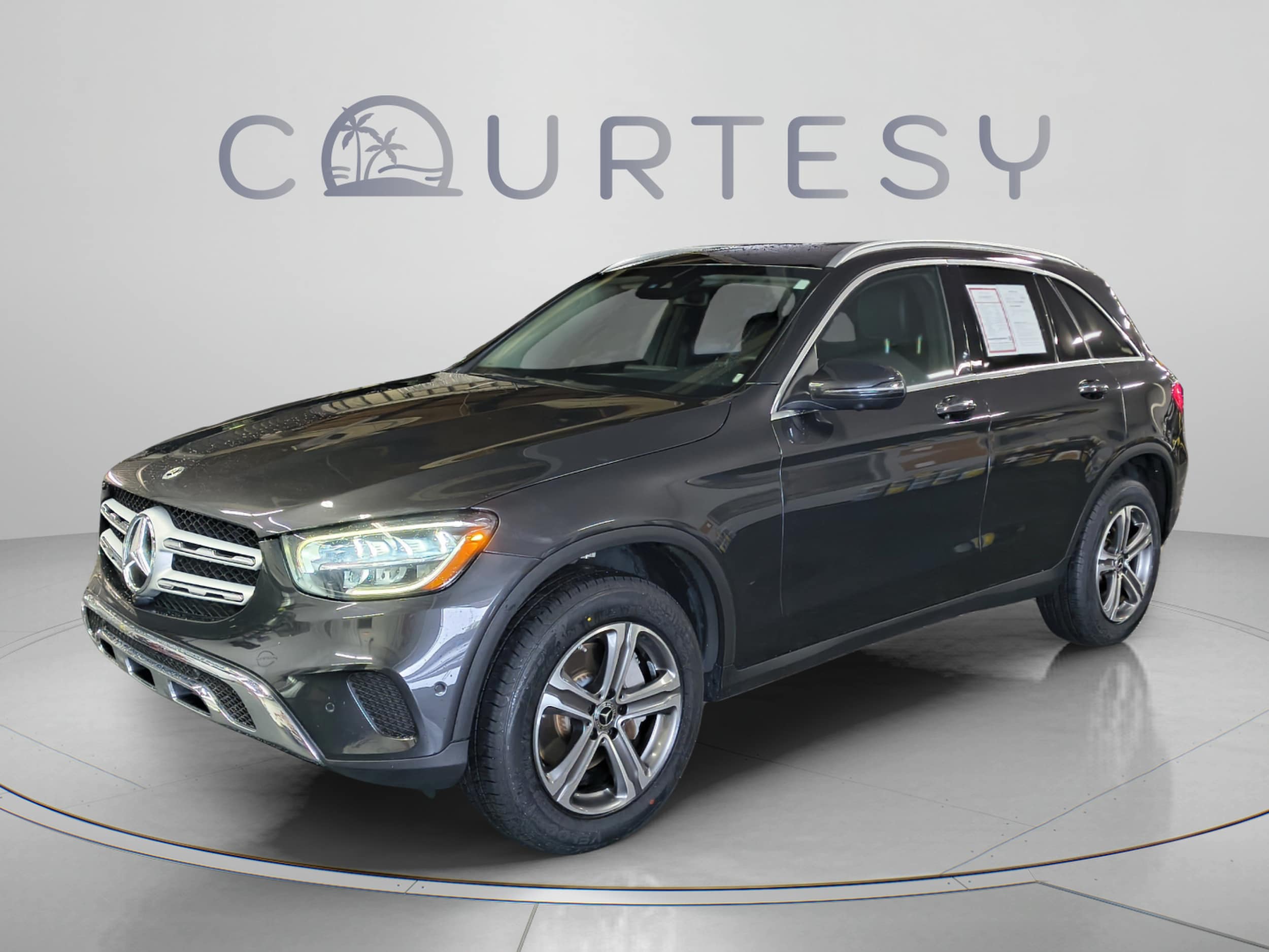 2022 Mercedes-Benz GLC