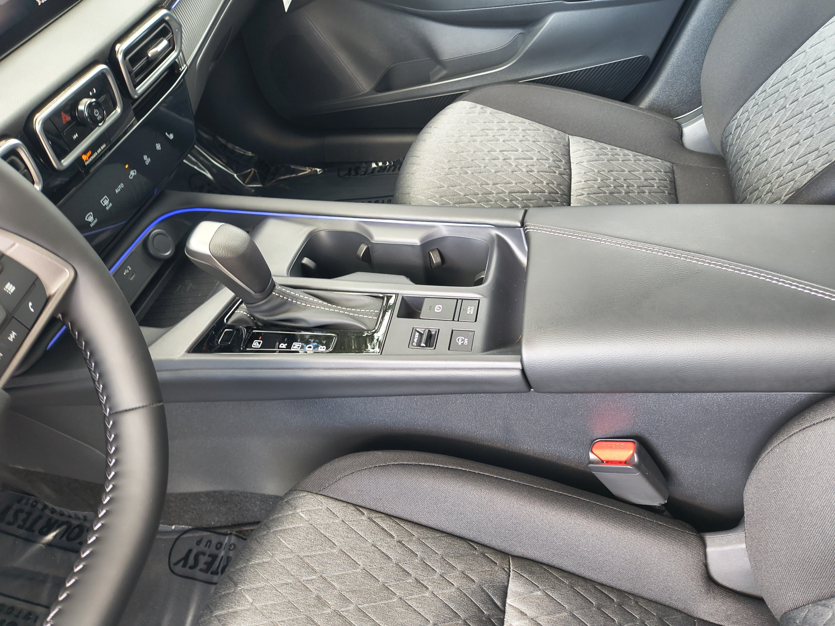 2026 Nissan Sentra SV - Photo 21