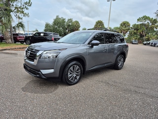 2024 Nissan Pathfinder SV SUV