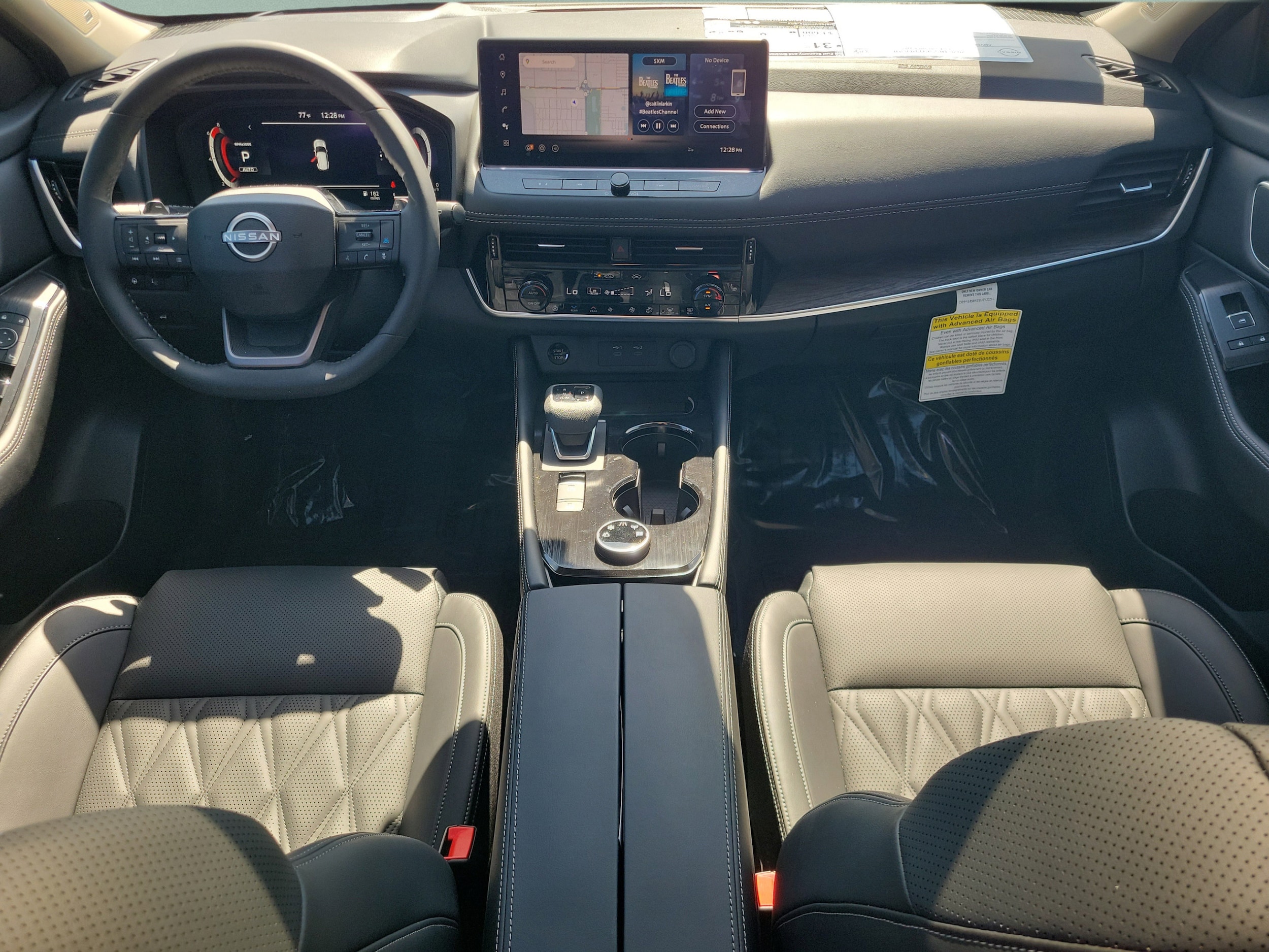 2026 Nissan Rogue Platinum - Photo 13