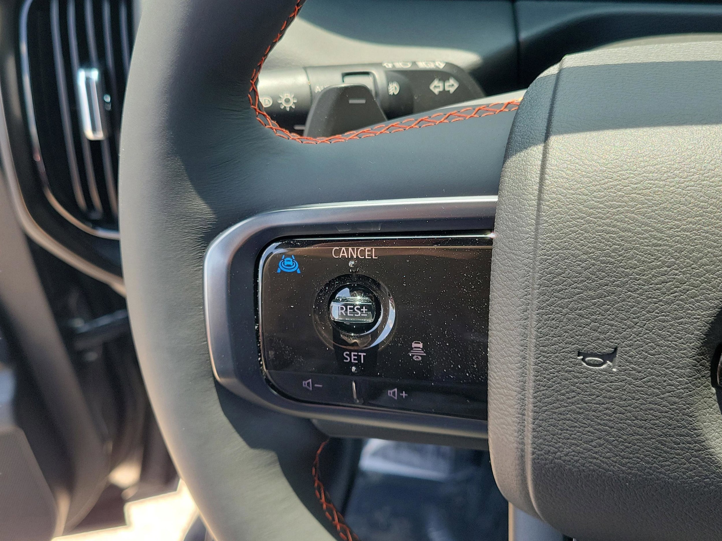 2025 Nissan Armada PRO-4X - Photo 31