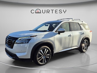 2024 Nissan Pathfinder Platinum SUV