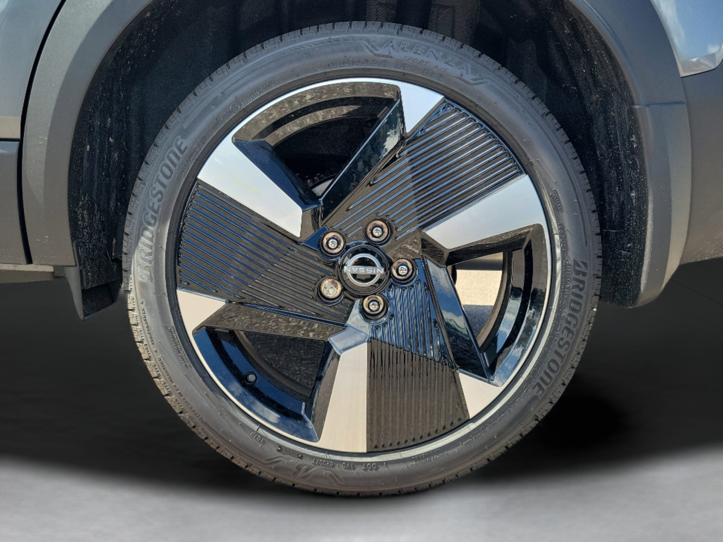 2025 Nissan Kicks SR - Photo 33