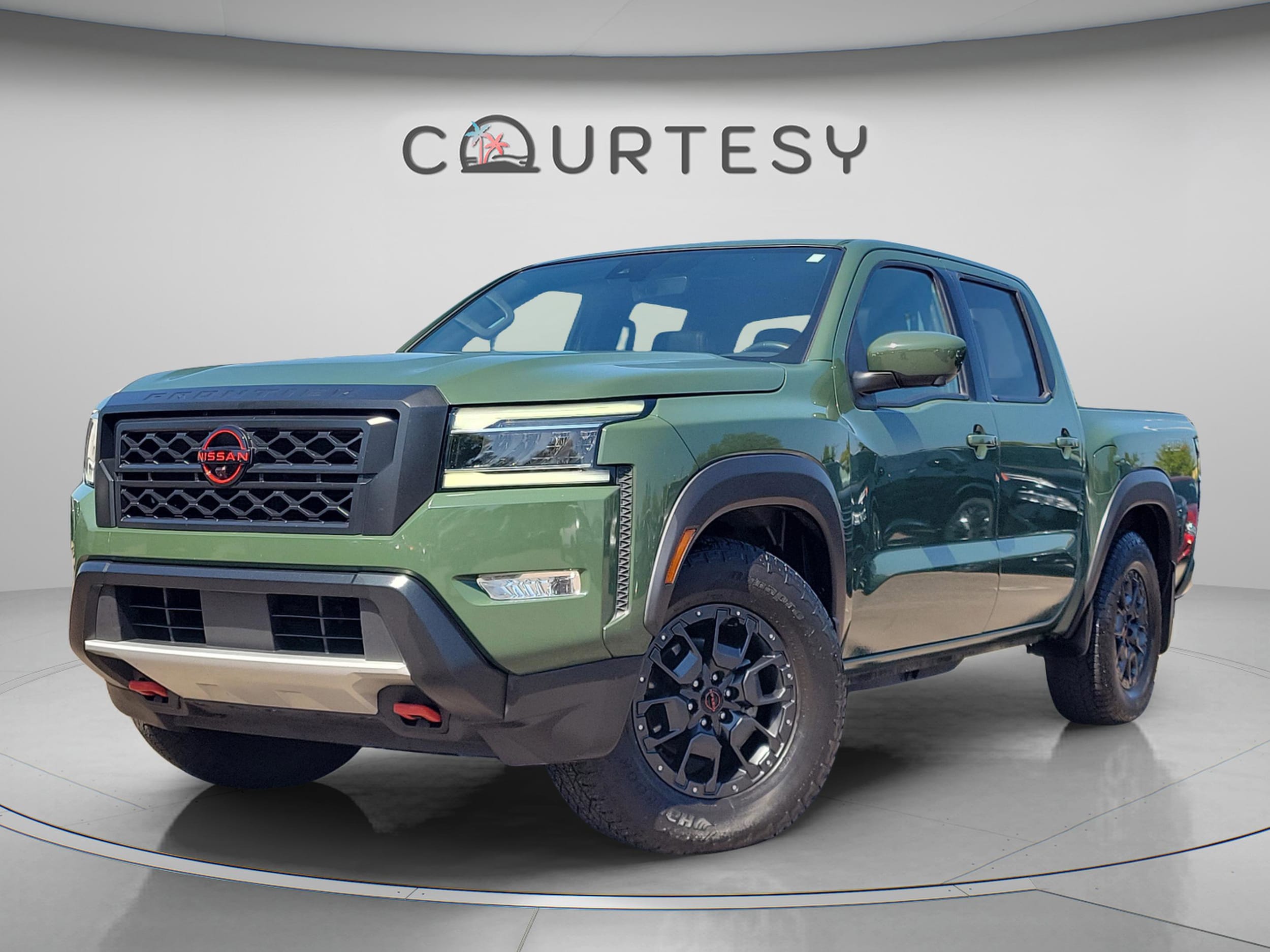 2024 Nissan Frontier PRO-X Crew Cab 4X2's photo
