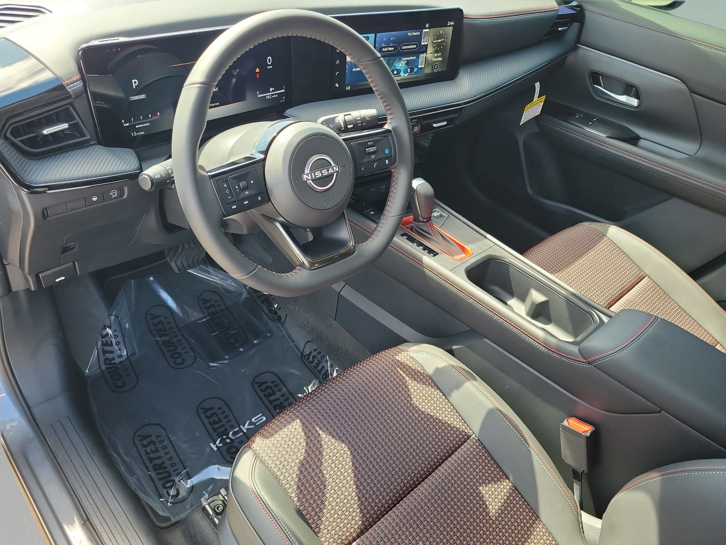 2025 Nissan Kicks SR - Photo 20