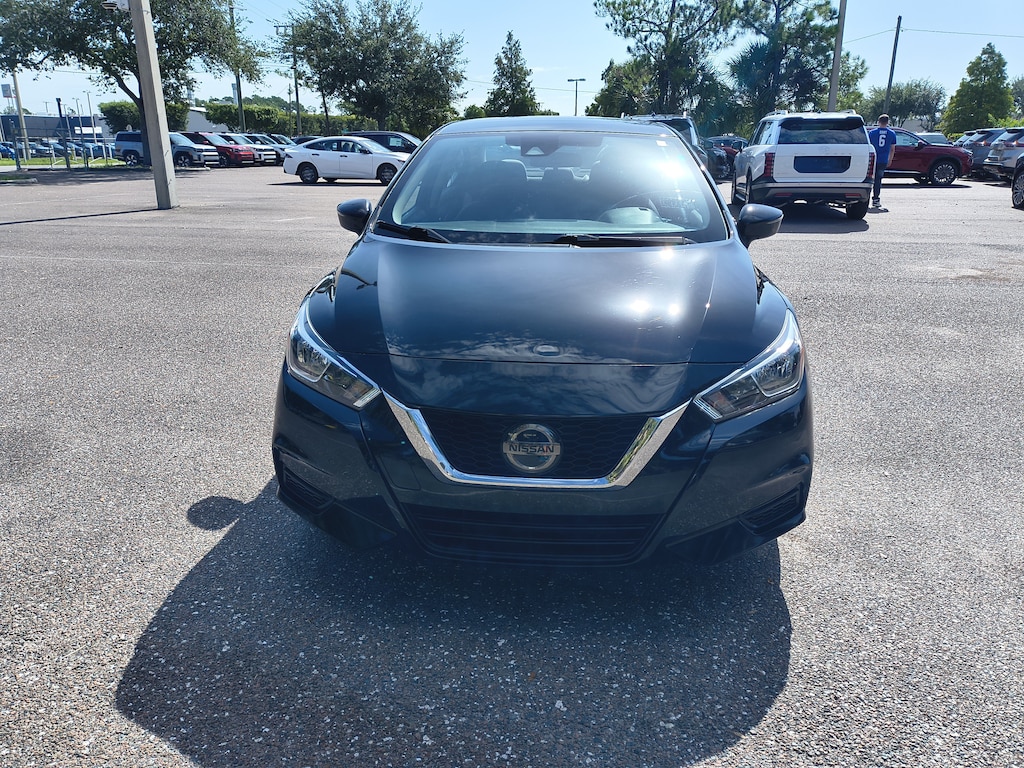 Used 2020 Nissan Versa 1.6 SV Sedan