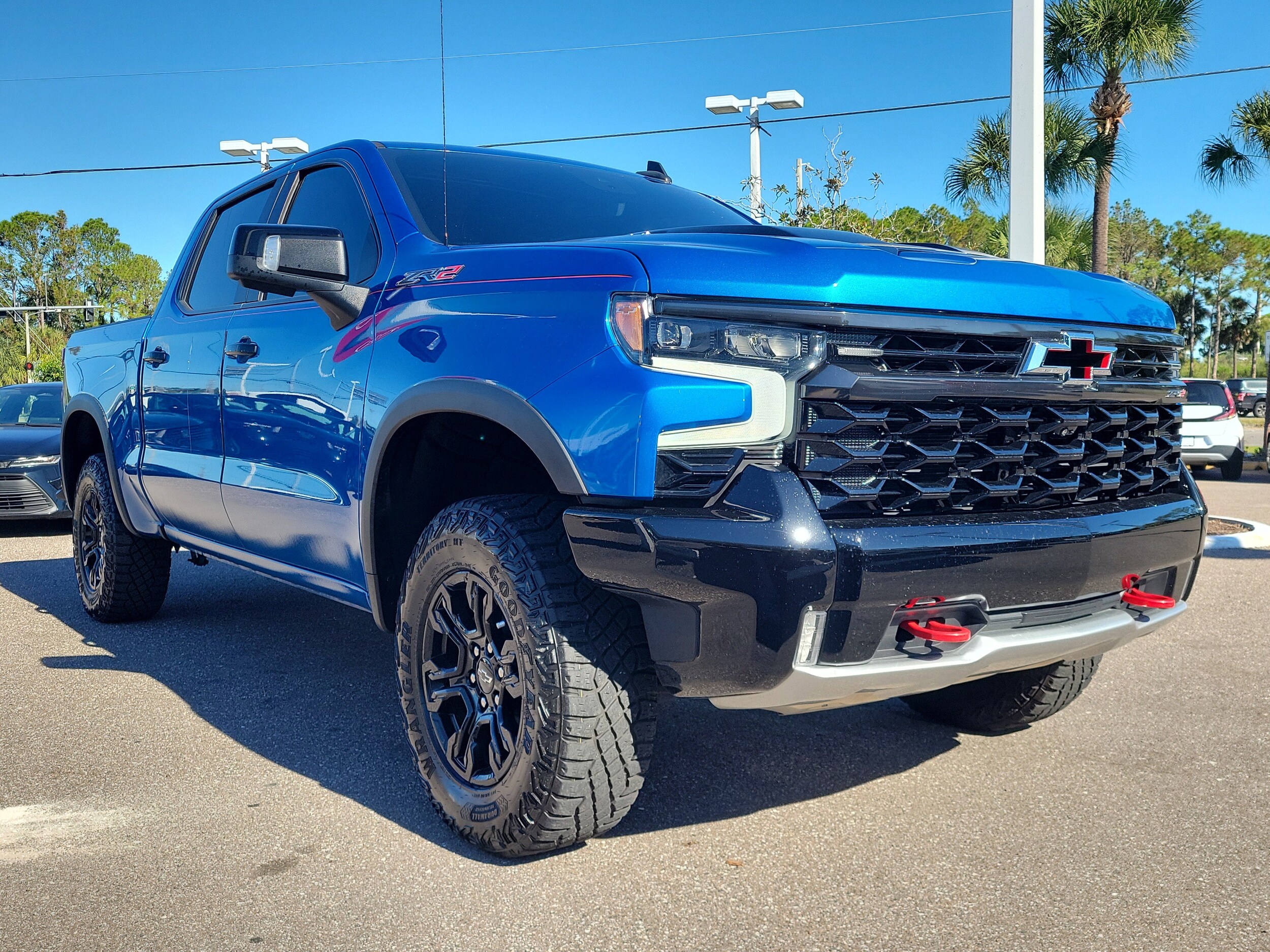 2023 Chevrolet Silverado 1500 ZR2 photo 3