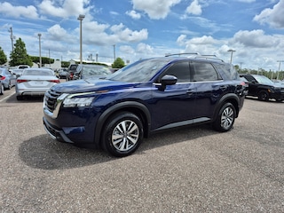 2023 Nissan Pathfinder SL SUV