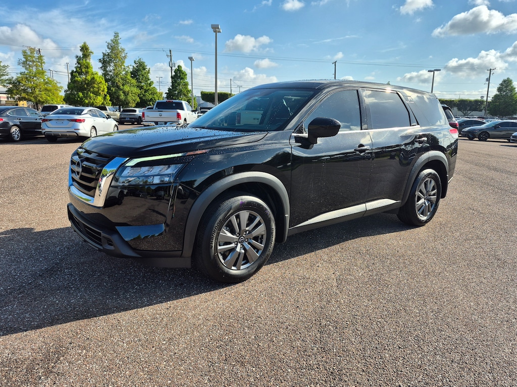 Certified 2025 Nissan Pathfinder S SUV