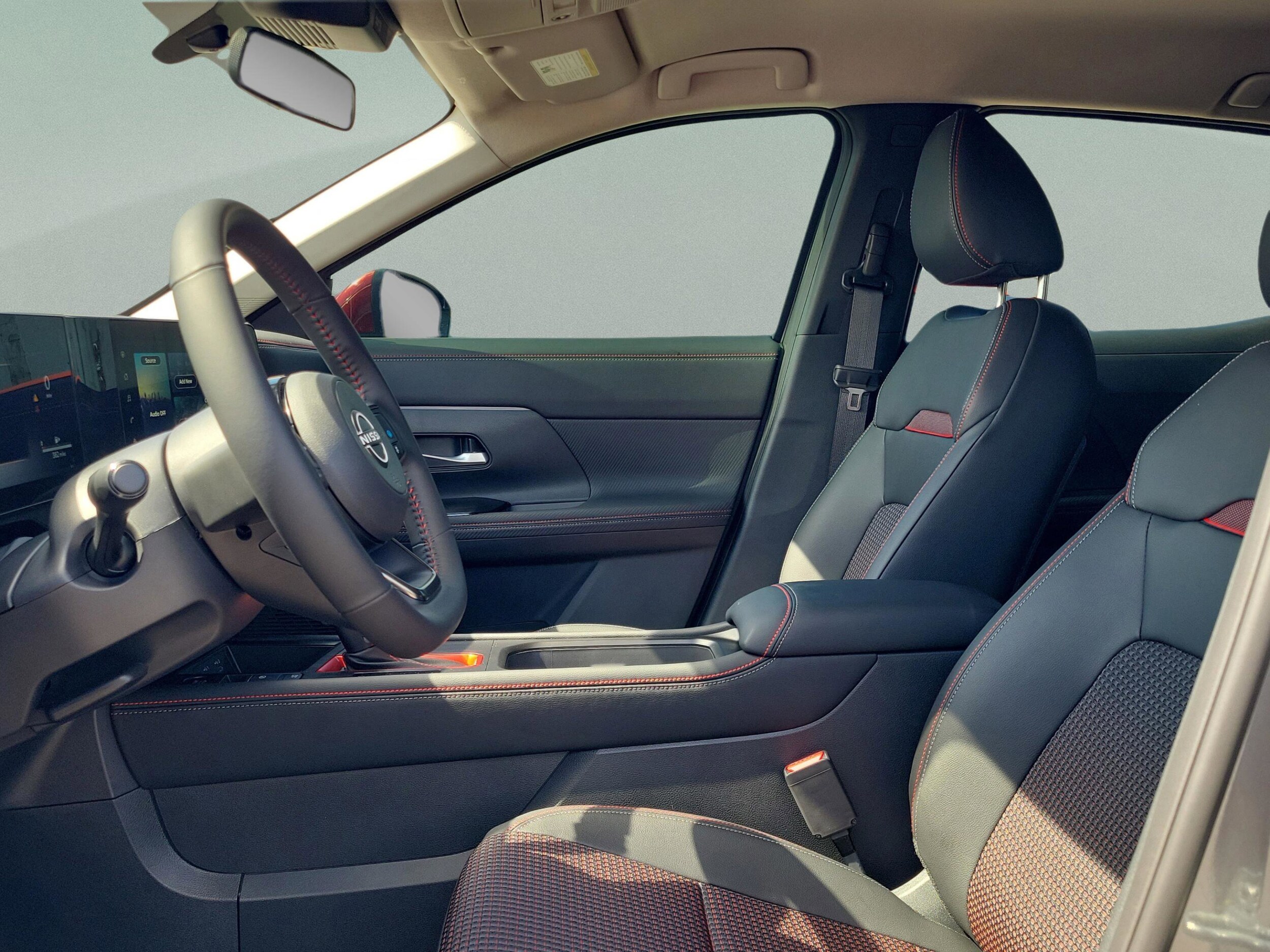 2025 Nissan Kicks SR - Photo 21