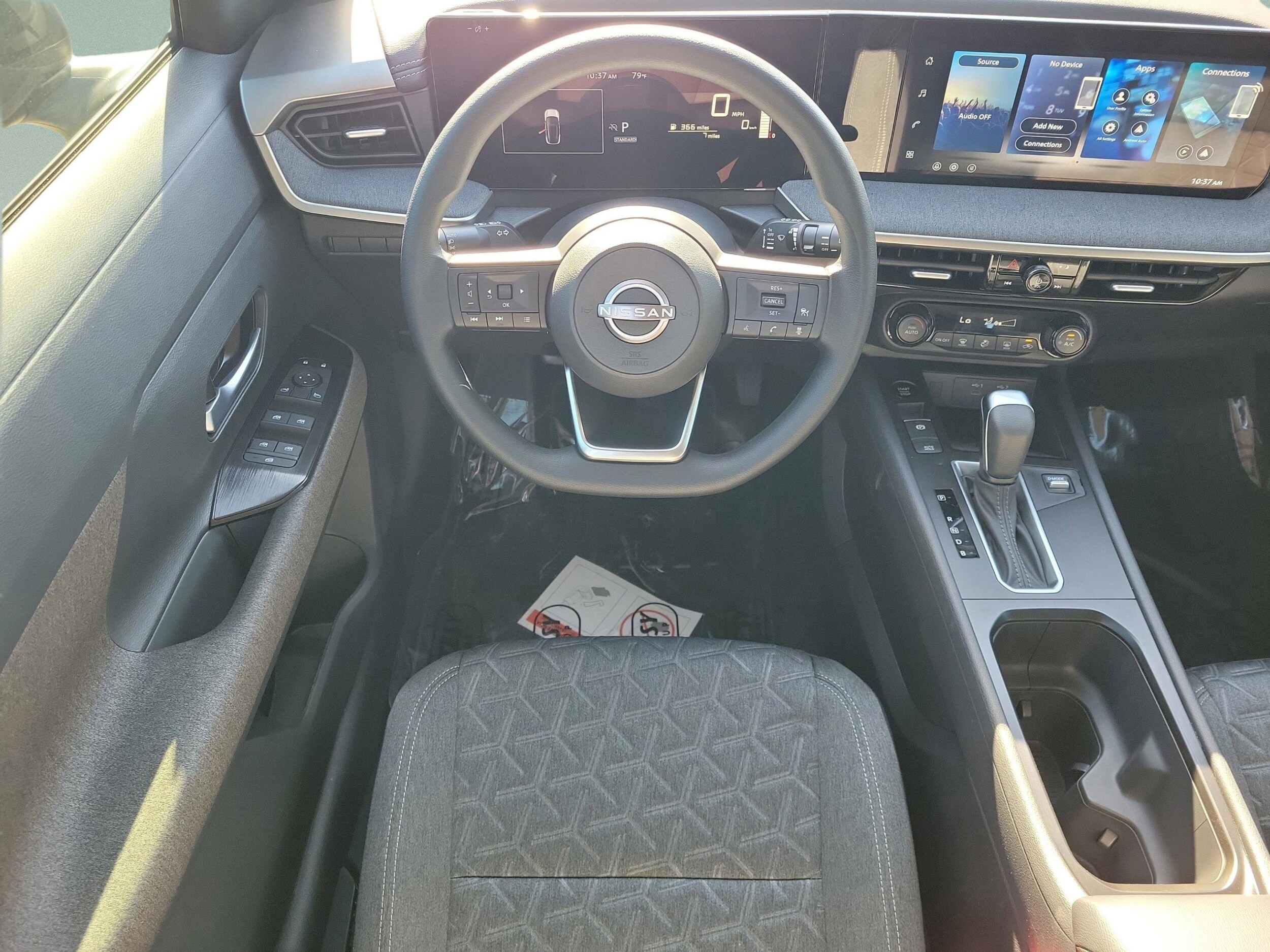 2026 Nissan KICKS SV - Photo 14