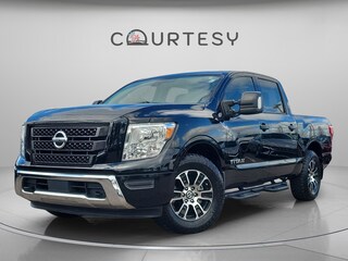 2022 Nissan Titan SV Truck Crew Cab