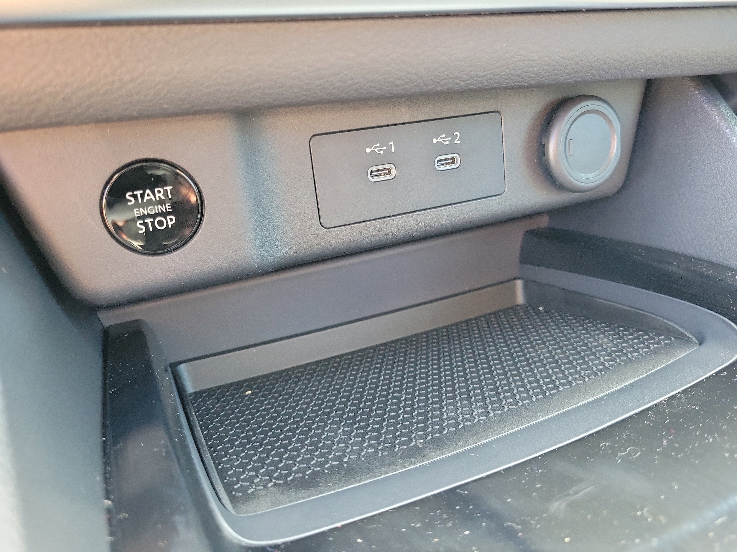 2026 Nissan Rogue SV - Photo 31