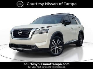 2024 Nissan Pathfinder Platinum SUV