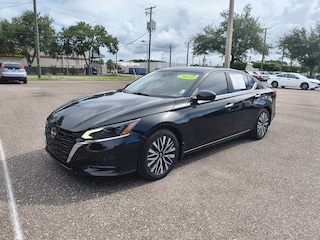 2023 Nissan Altima 2.5 SV Sedan