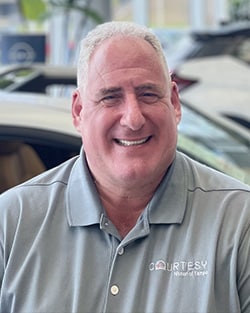 Staff member Adam Chernin from ID_3d598fe3bba7