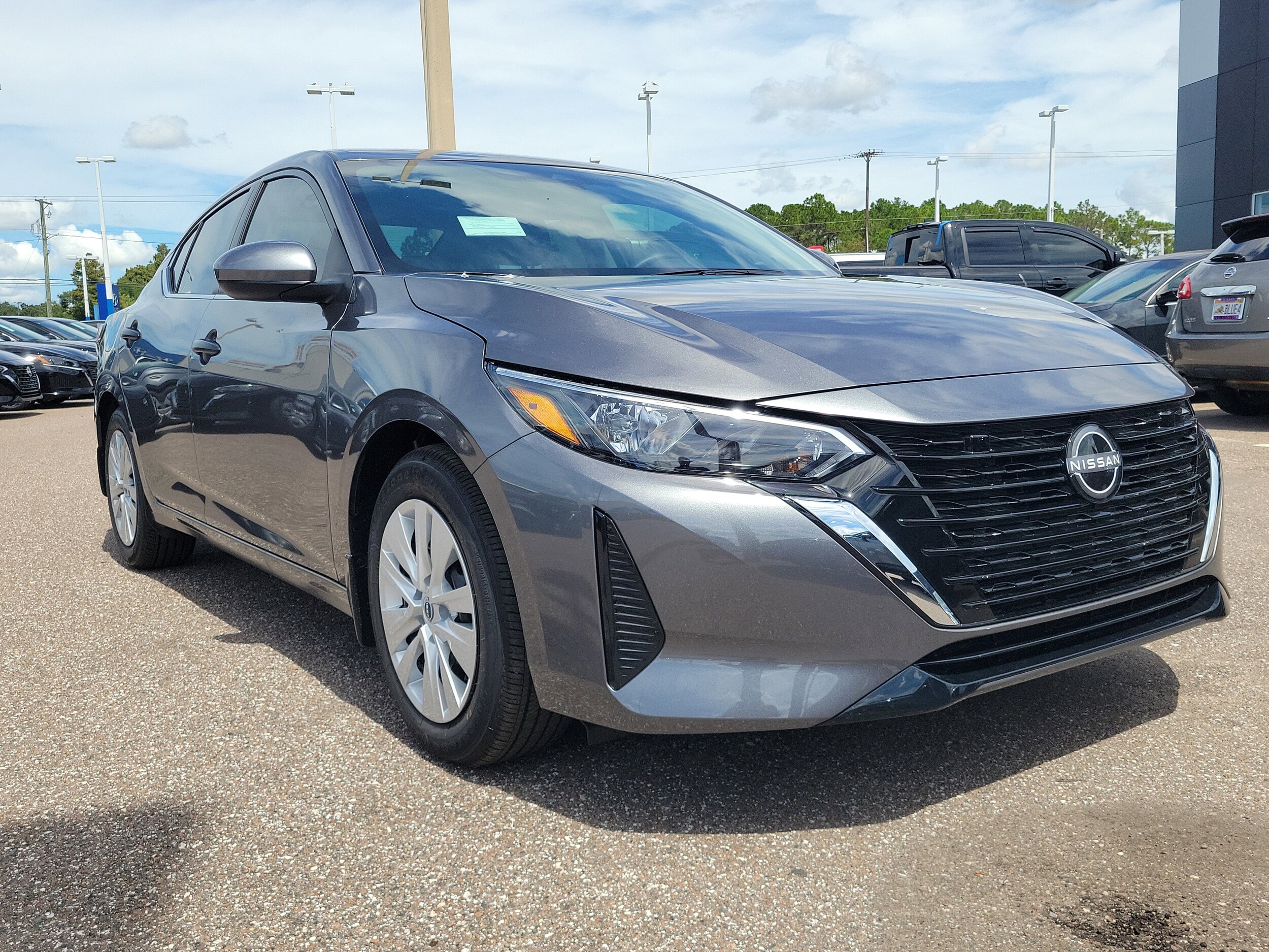 2025 Nissan Sentra S photo 2