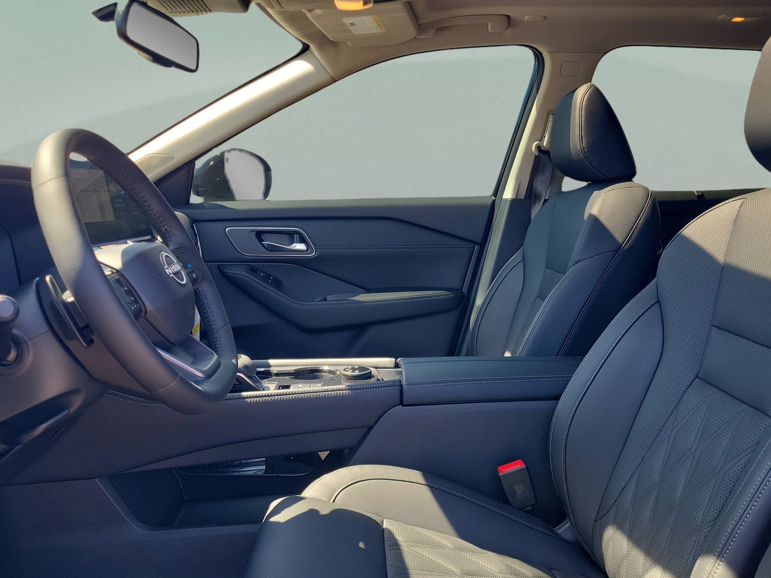 2026 Nissan Rogue Platinum - Photo 20
