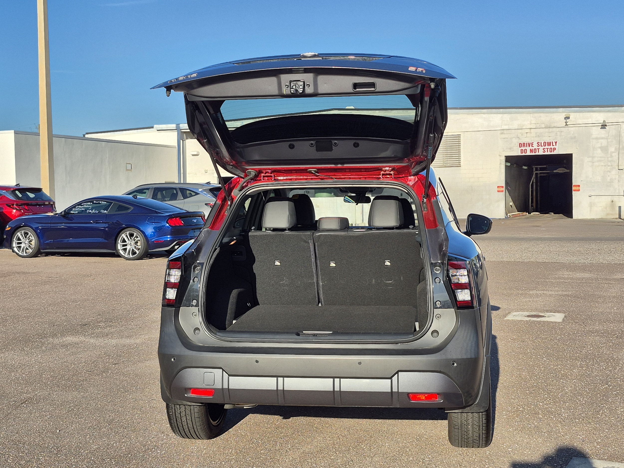 2025 Nissan Kicks SR - Photo 13