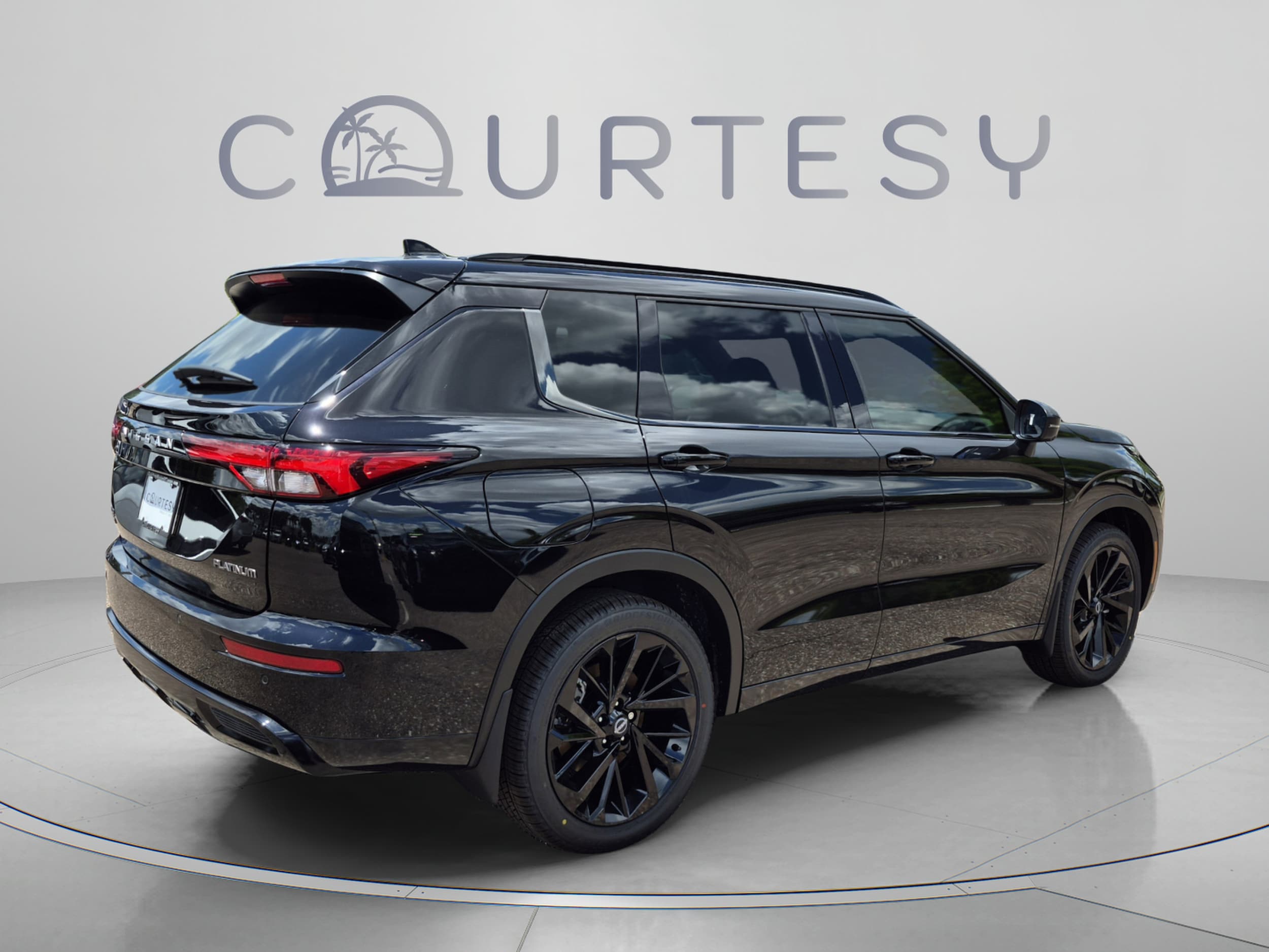2026 Nissan Rogue Plug-In Hybrid Platinum - Photo 6