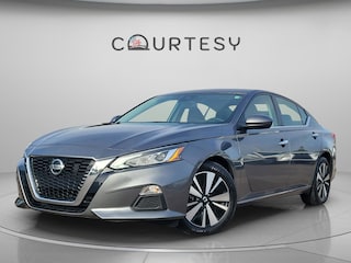 2022 Nissan Altima 2.5 SV Sedan