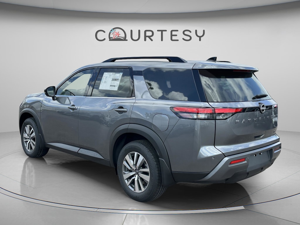 New 2026 Nissan Pathfinder SL SUV