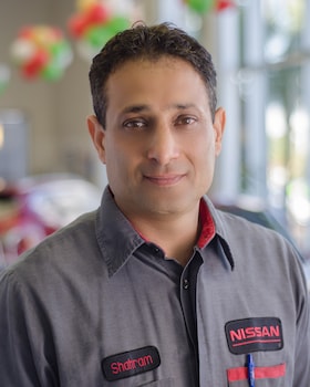 Staff member Shahram Aghaie from ID_4025ecb0a502