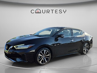2022 Nissan Maxima SV Sedan