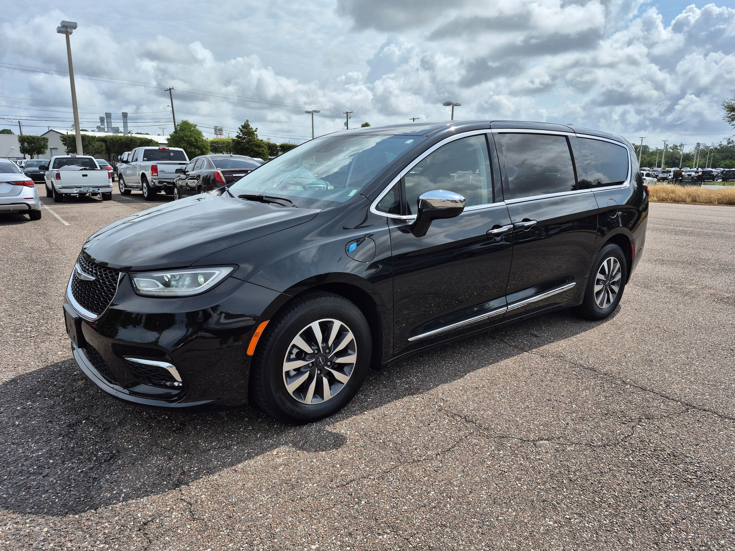 2023 Chrysler Pacifica