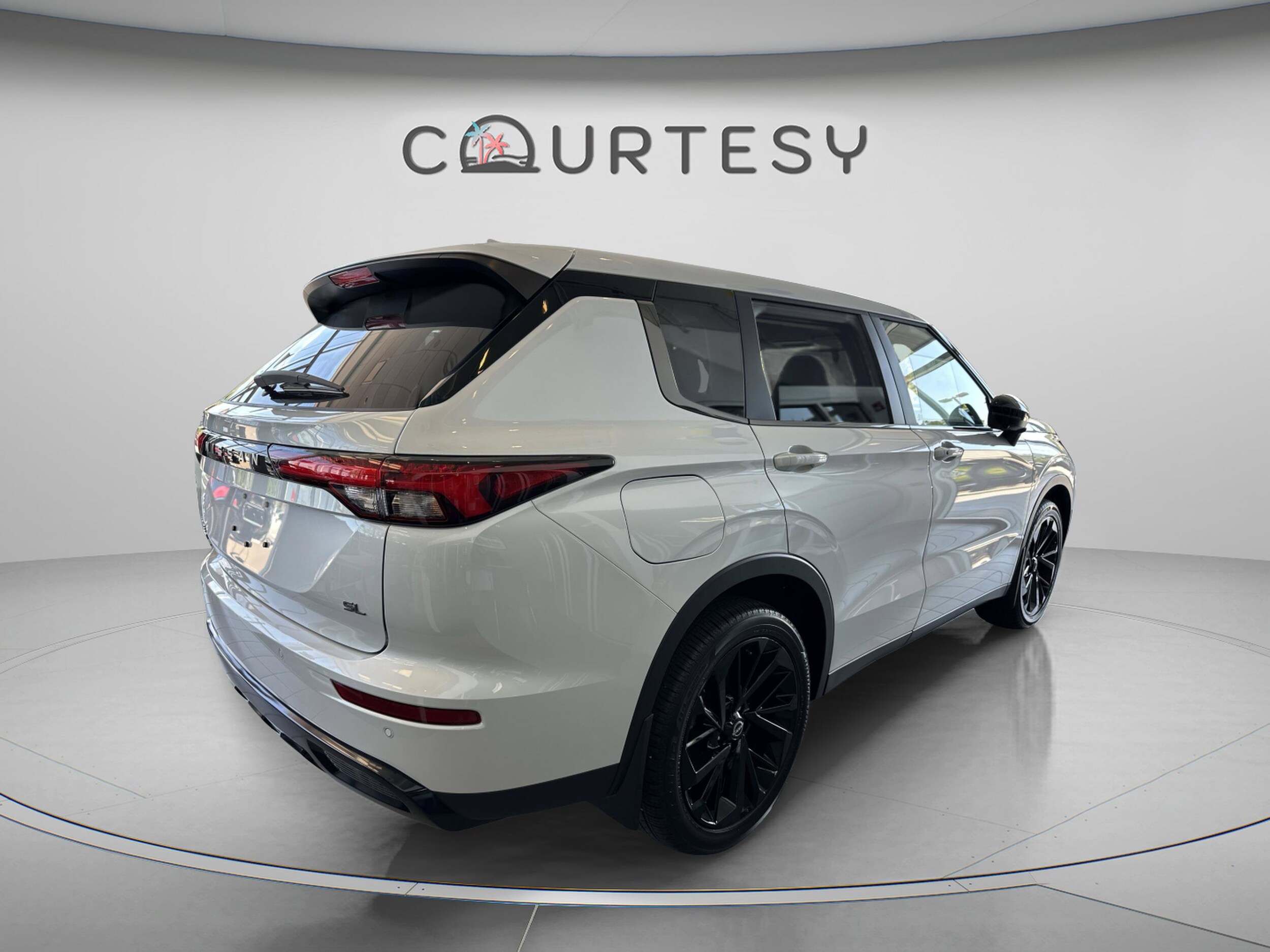 2026 Nissan Rogue Plug-In Hybrid SL - Photo 9
