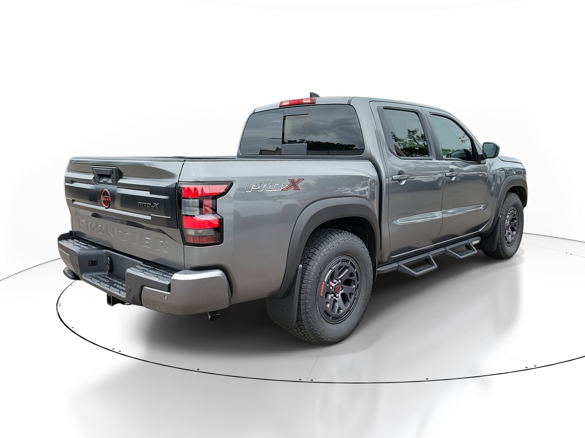 2025 Nissan Frontier PRO-X photo 3