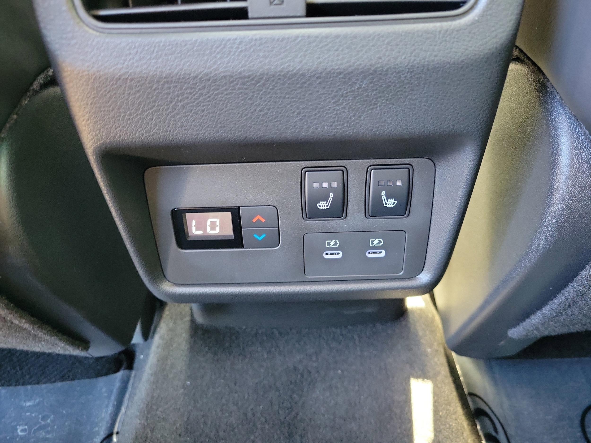 2026 Nissan Rogue Platinum - Photo 12