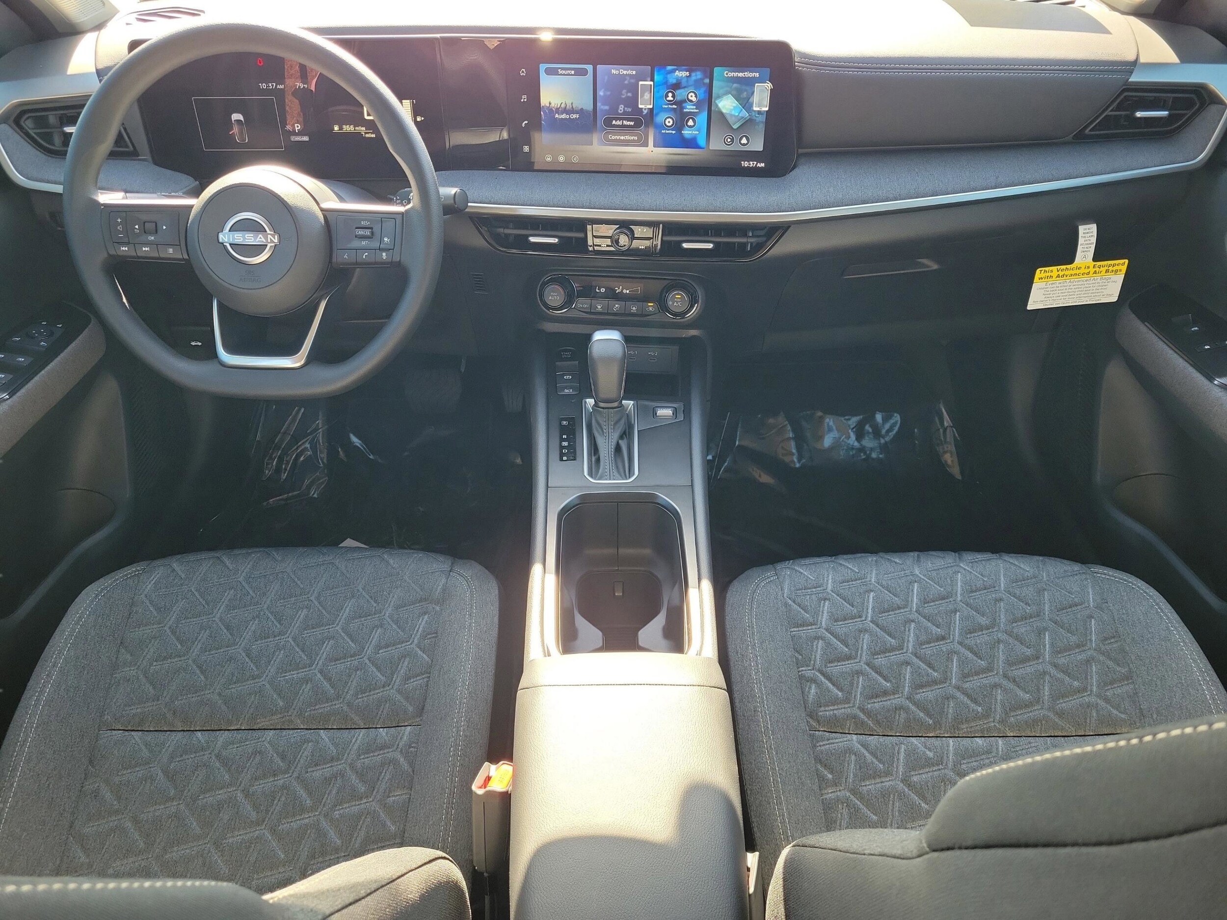 2026 Nissan KICKS SV - Photo 13