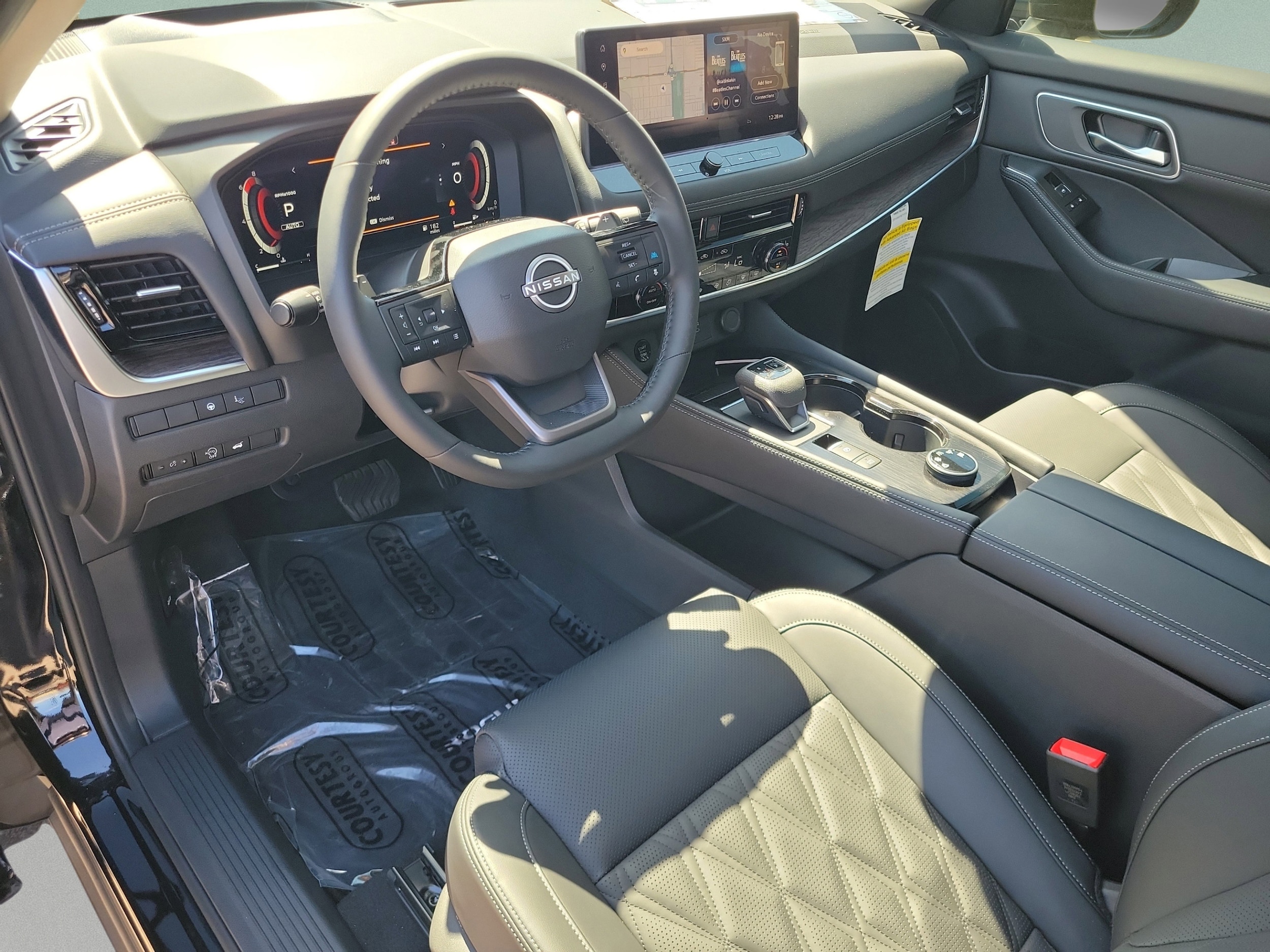 2026 Nissan Rogue Platinum - Photo 21