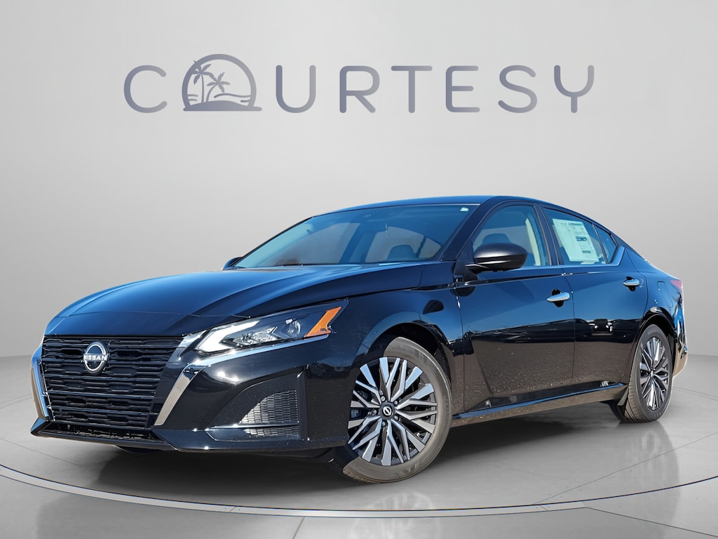 New 2025 Nissan Altima SV Sedan