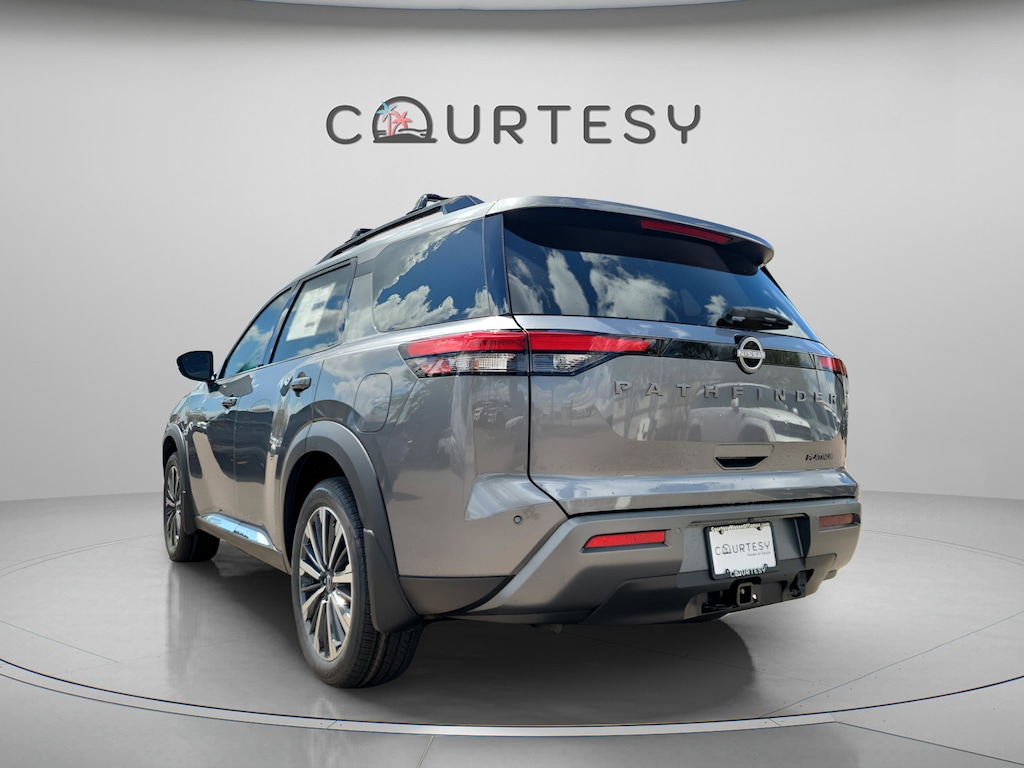 New 2026 Nissan Pathfinder Platinum SUV