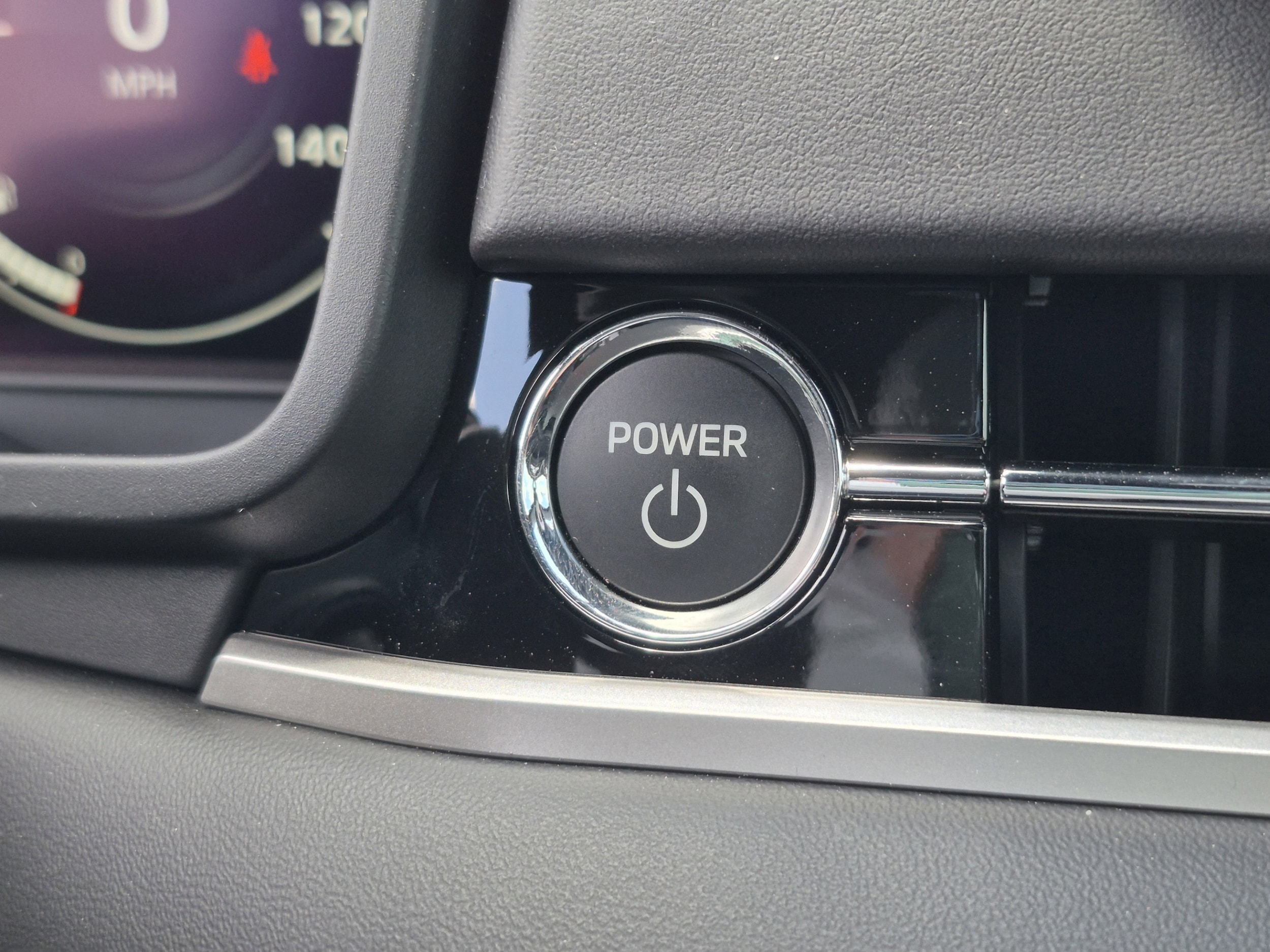 2026 Nissan Rogue Plug-In Hybrid Platinum - Photo 33