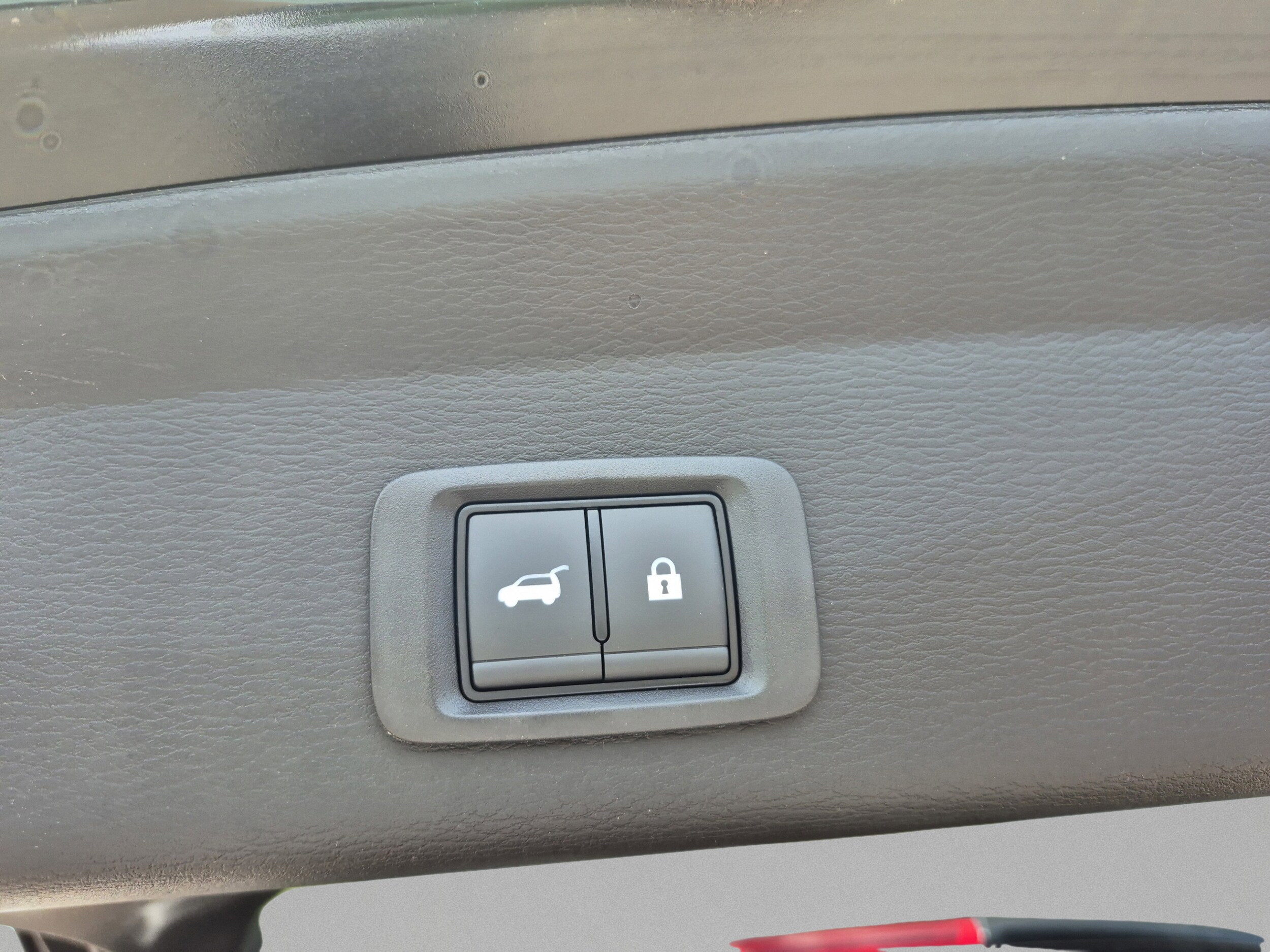 2026 Nissan Rogue Plug-In Hybrid Platinum - Photo 11