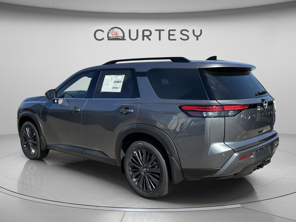 New 2026 Nissan Pathfinder SL SUV
