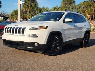 2016 Jeep Cherokee Latitude FWD SUV