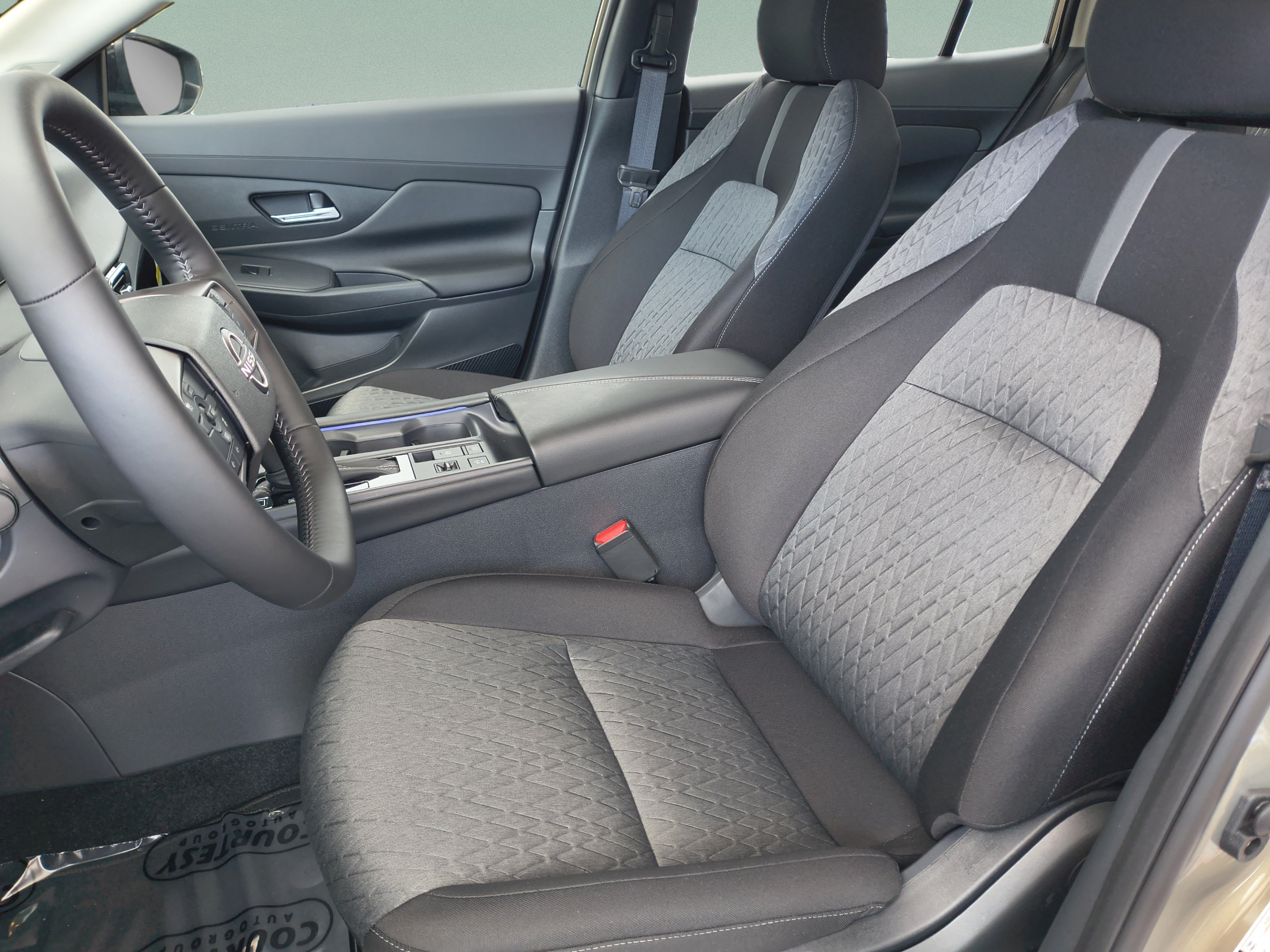2026 Nissan Sentra SV - Photo 18
