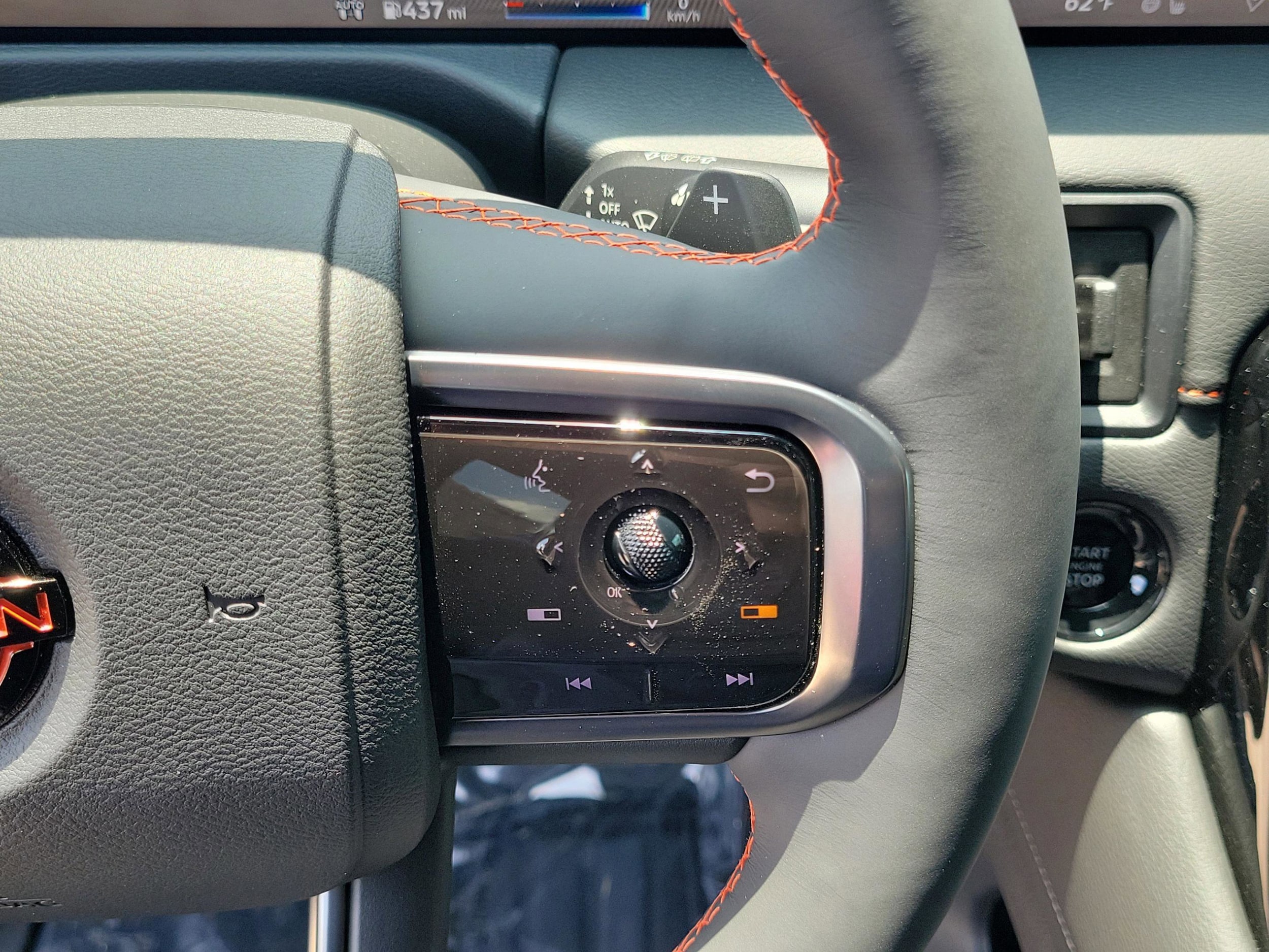 2025 Nissan Armada PRO-4X - Photo 30