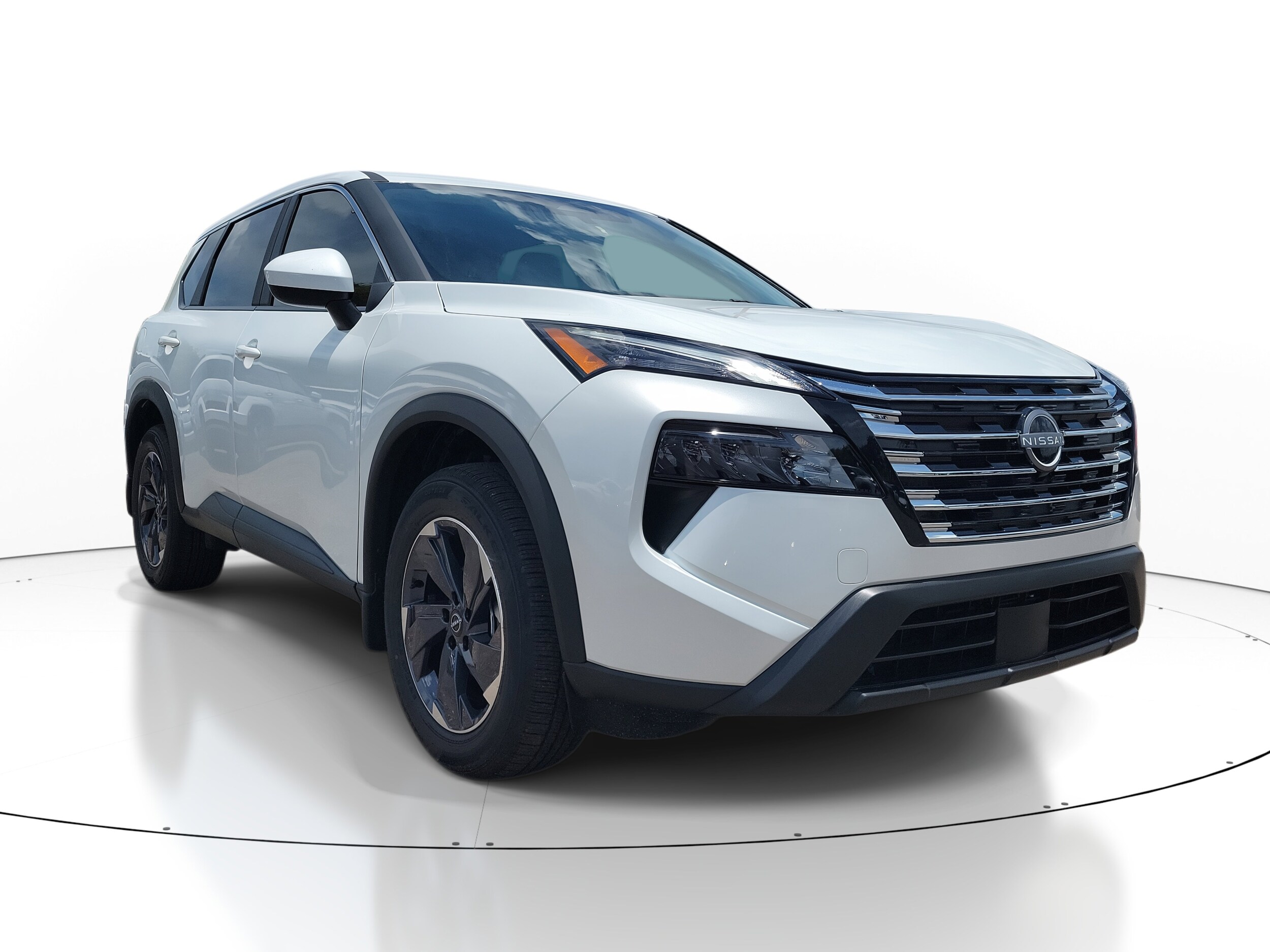 2025 Nissan Rogue SV photo 3
