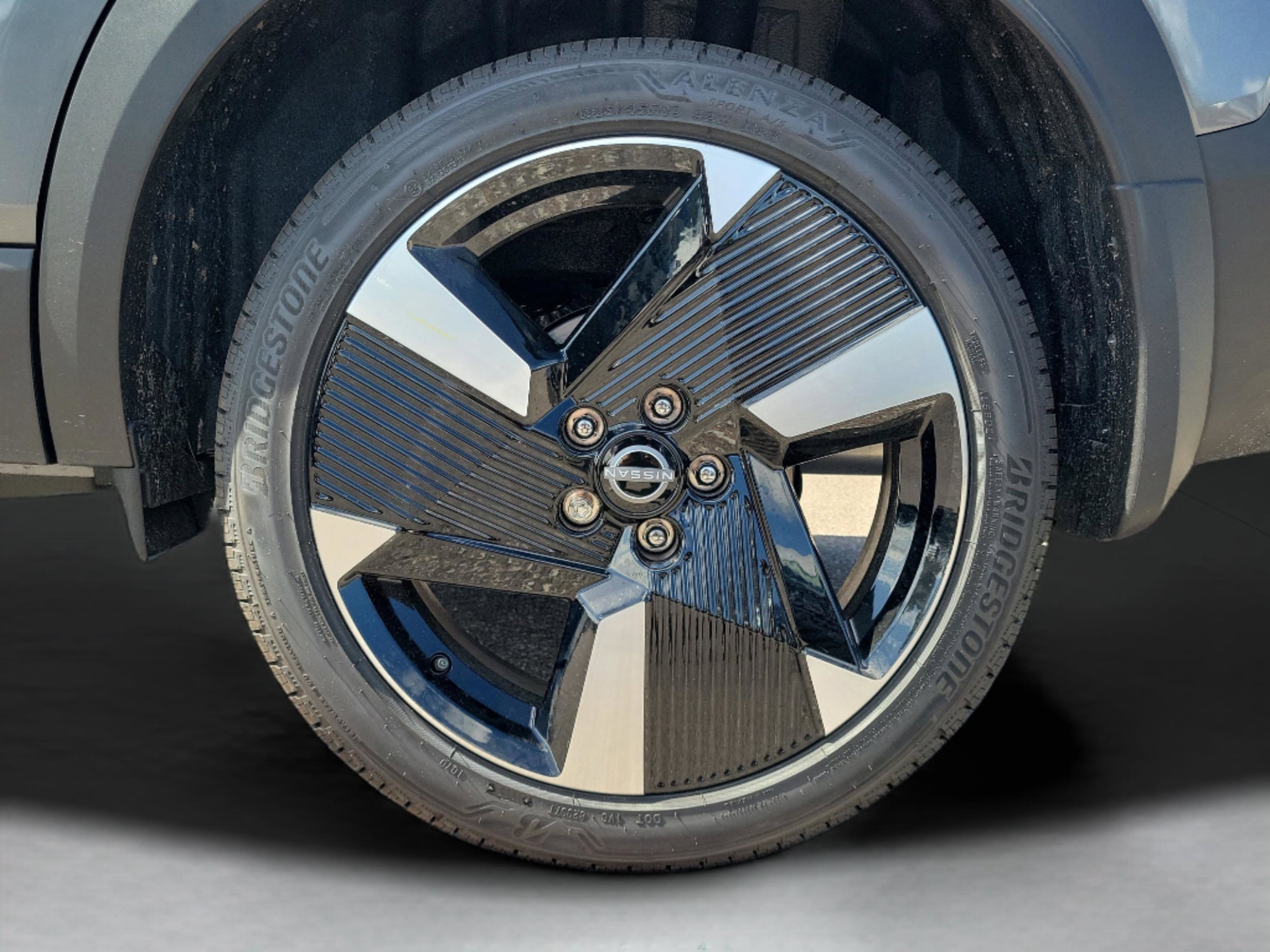 2025 Nissan Kicks SR - Photo 7