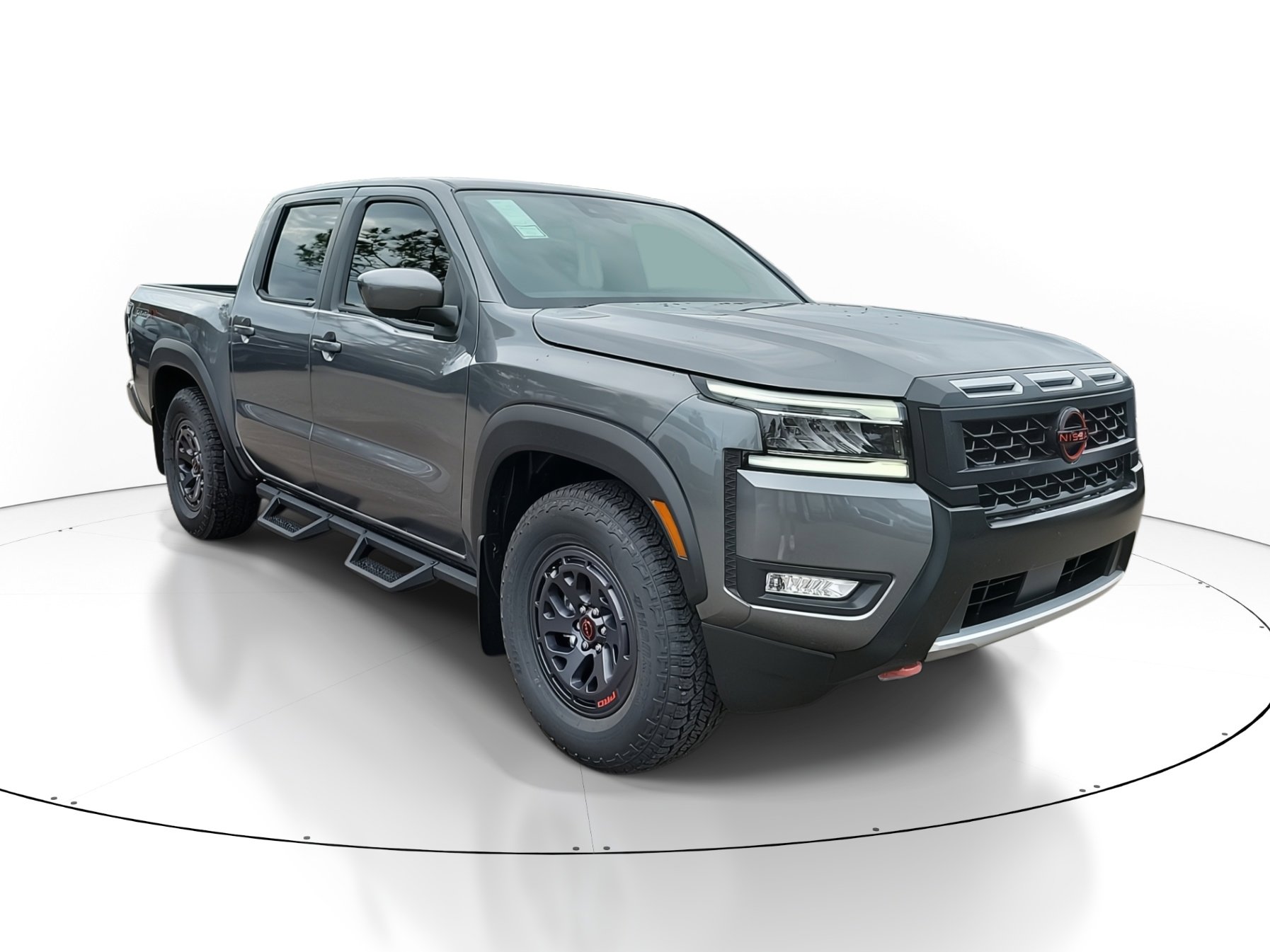 2025 Nissan Frontier PRO-X photo 2