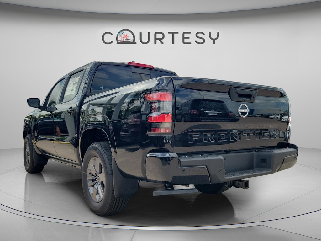 New 2026 Nissan Frontier SV Truck Crew Cab