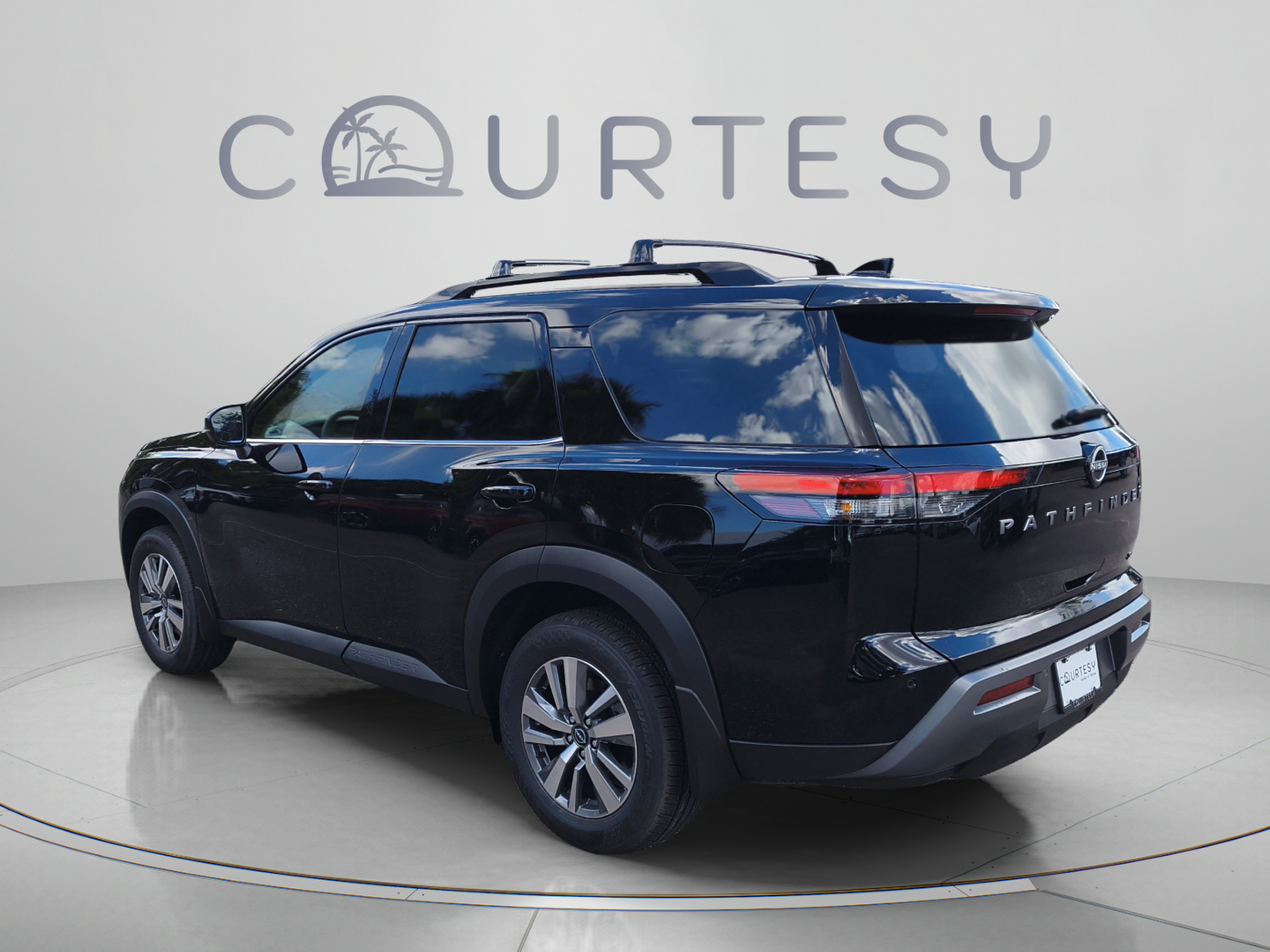 New 2026 Nissan Pathfinder SL SUV