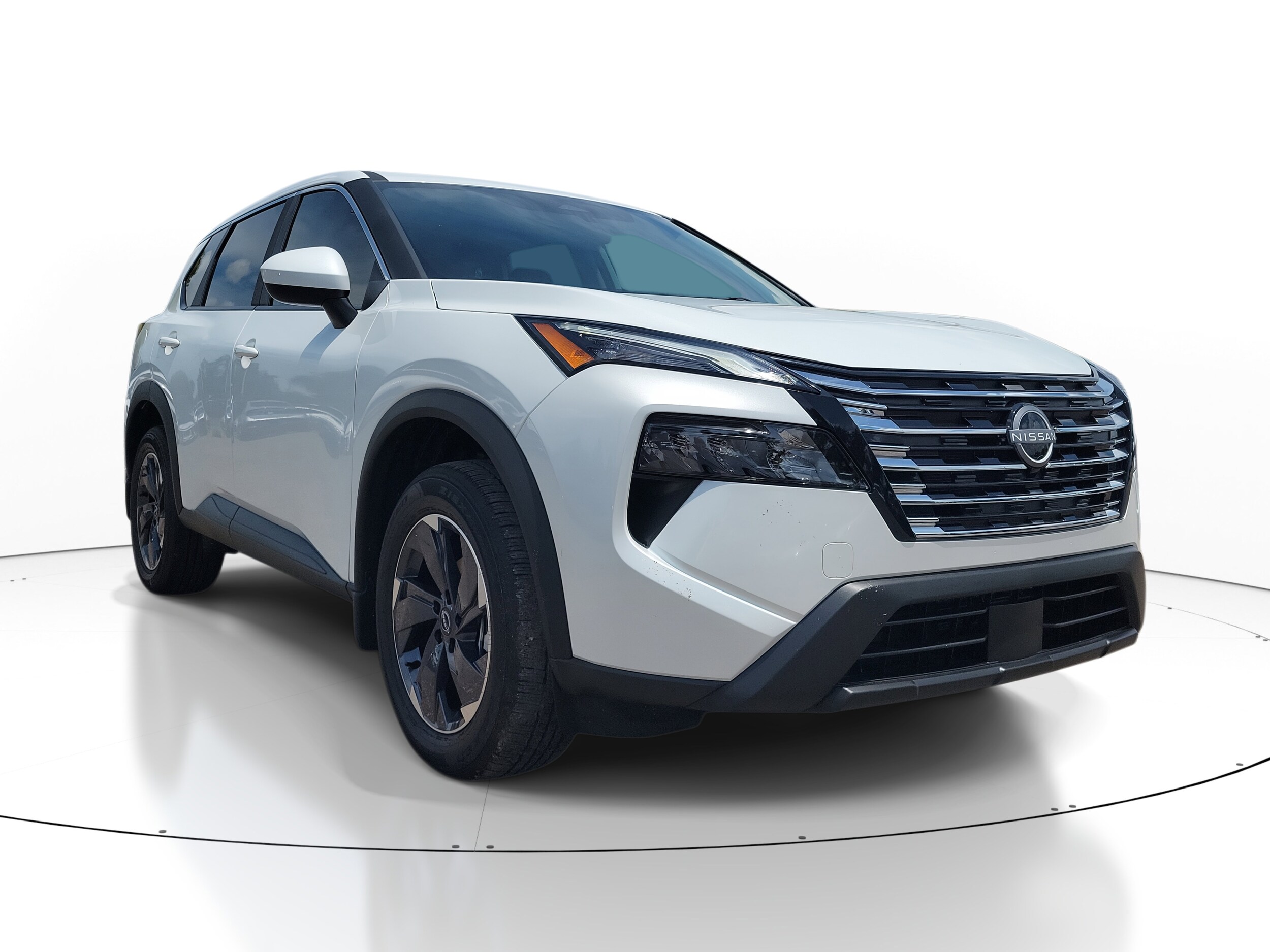2025 Nissan Rogue SV photo 2