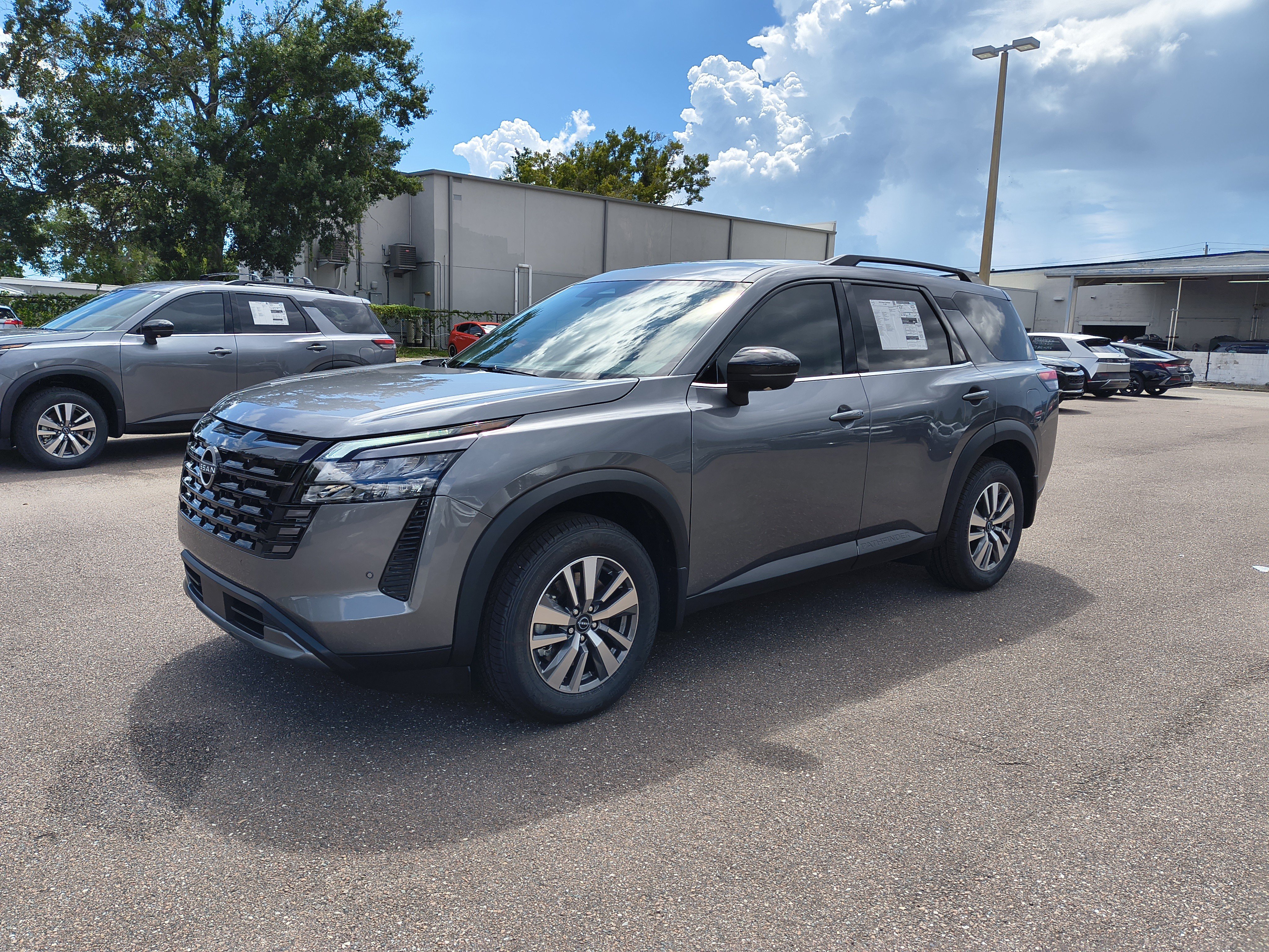New 2026 Nissan Pathfinder SL SUV
